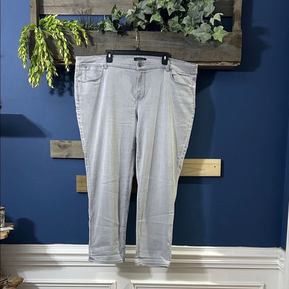 Talbots Light Gray HR Flawless Five Pocket Boyfriend Jeans W22 EUC